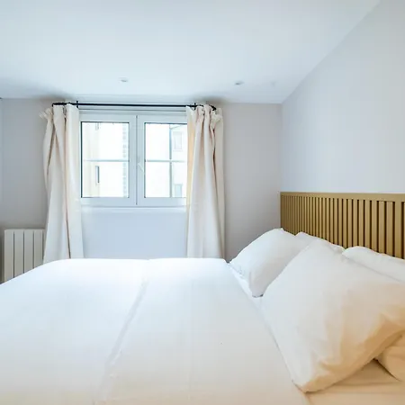 Apartment Palais Royal Design